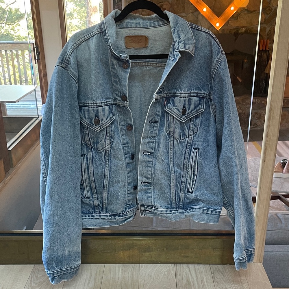 Vintage LEVI'S Denim Trucker Jacket - Size 50L